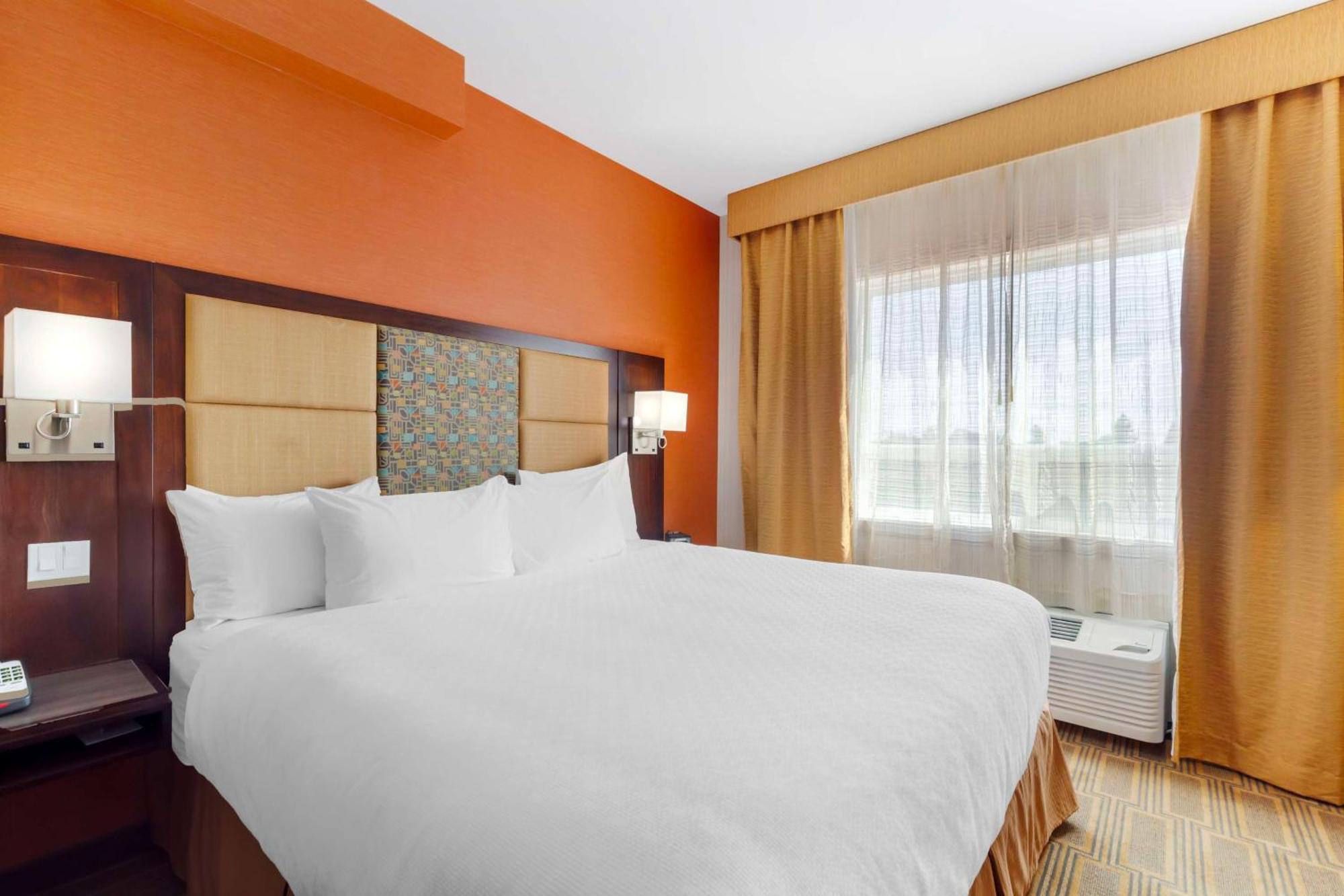 Best Western Plus Chateau Fort St. John Luaran gambar