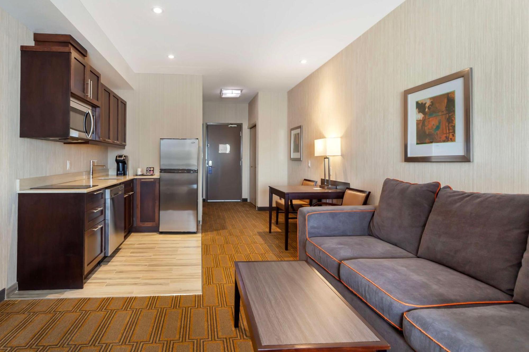Best Western Plus Chateau Fort St. John Luaran gambar