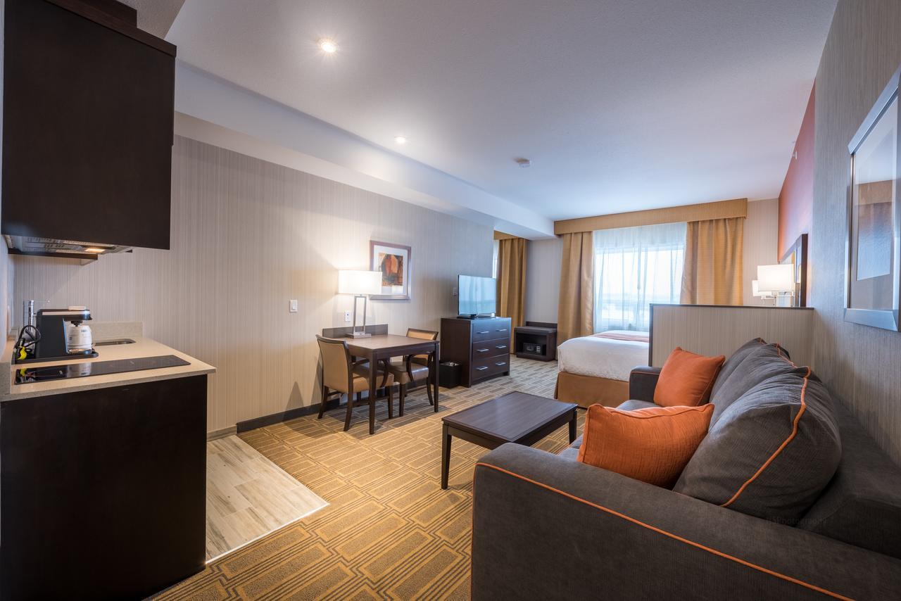 Best Western Plus Chateau Fort St. John Luaran gambar